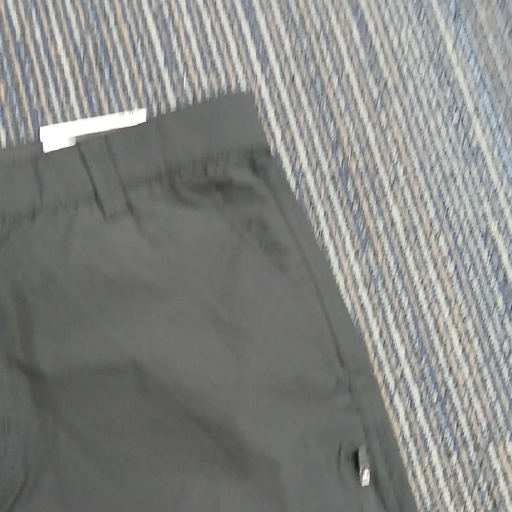 Men's Athletic Black Shorts - Picture 6 of 8